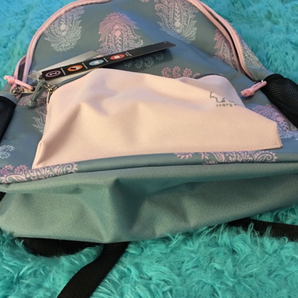 Ivory Ella Pink & Gray Paisley Backback Bag, for Books, Laptop, Water, Nwt - Picture 11 of 14